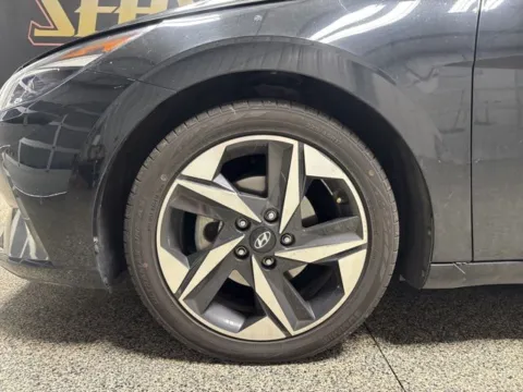 Another view of 2022 Hyundai Elantra SEL for sale in Mayfield, KY at Seay Motors