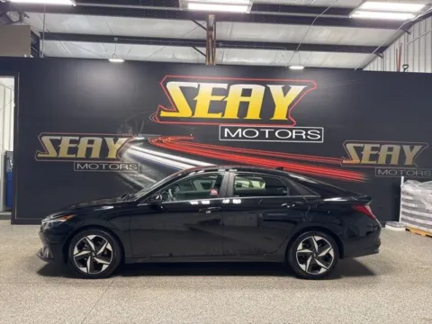 Another view of 2022 Hyundai Elantra SEL for sale in Mayfield, KY at Seay Motors