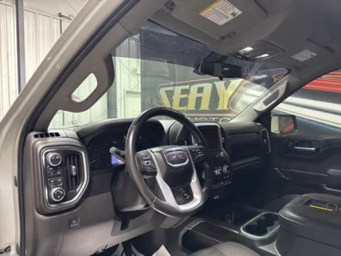 More photos of 2021 GMC Sierra 1500 Elevation at Seay Motors, KY