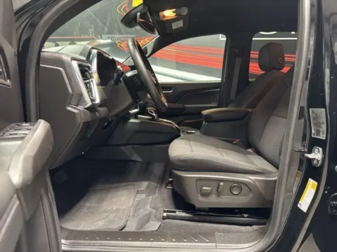More photos of 2025 GMC Canyon Elevation at Seay Motors, KY