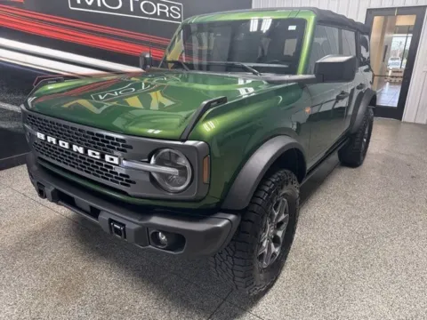 Photos of 2022 Ford Bronco Badlands for sale in Mayfield, KY at Seay Motors