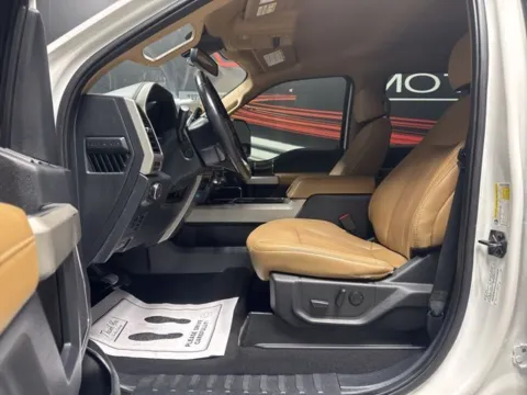 More photos of 2022 Ford F-250SD Lariat at Seay Motors, KY