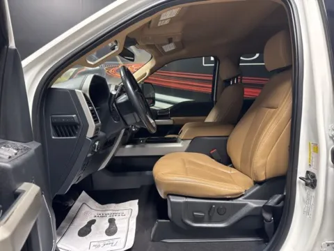 More photos of 2022 Ford F-250SD Lariat at Seay Motors, KY