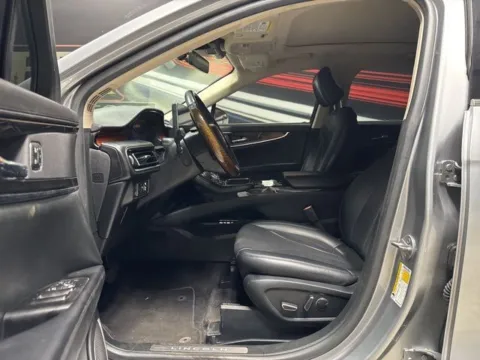 More photos of 2022 Lincoln Nautilus Reserve at Seay Motors, KY