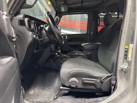 More photos of 2022 Jeep Wrangler Unlimited Sport S at Seay Motors, KY