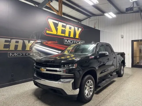 Black 2020 Chevrolet Silverado 1500 LT for sale in Mayfield, KY
