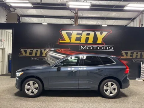 Photos of 2022 Volvo XC60 B5 Momentum for sale in Mayfield, KY at Seay Motors