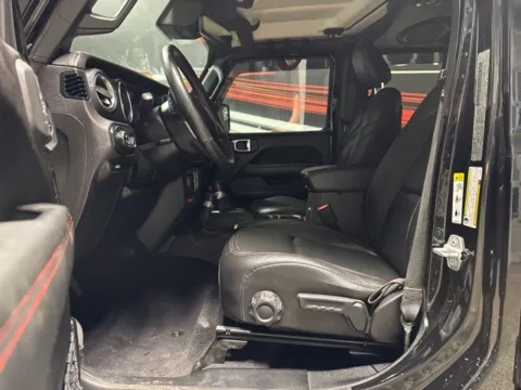 More photos of 2020 Jeep Gladiator Rubicon at Seay Motors, KY