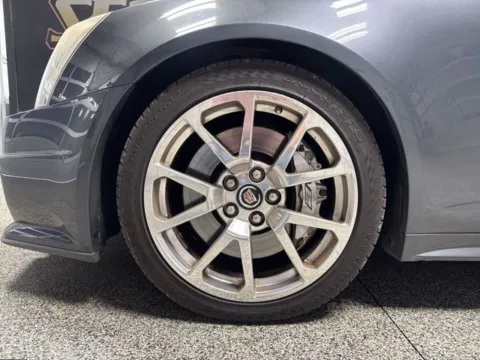 More photos of 2011 Cadillac CTS-V at Seay Motors, KY