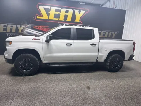 Another view of 2022 Chevrolet Silverado 1500 LT Trail Boss for sale in Mayfield, KY at Seay Motors