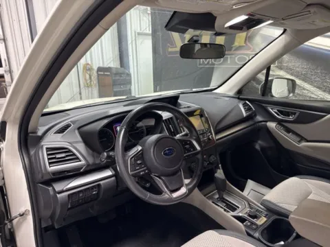 More photos of 2022 Subaru Forester Premium at Seay Motors, KY