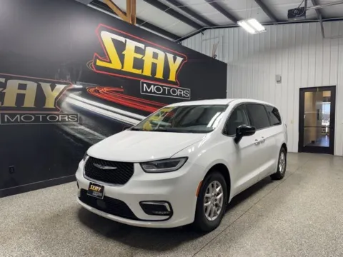 2024 Chrysler Pacifica Touring L for sale in Mayfield, KY