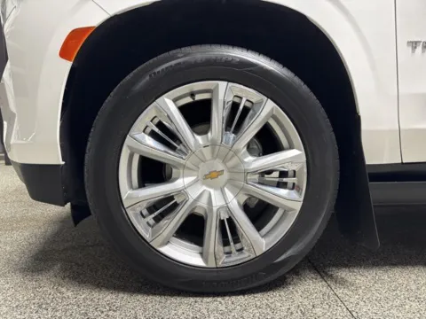 More photos of 2021 Chevrolet Tahoe High Country at Seay Motors, KY