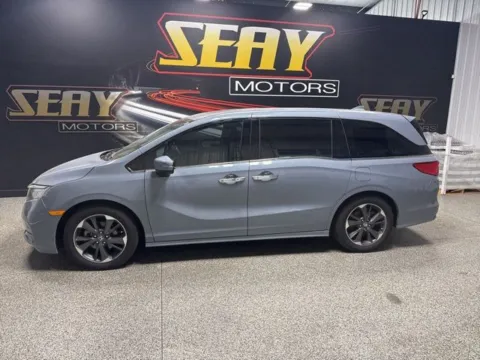 Photos of 2023 Honda Odyssey Elite for sale in Mayfield, KY at Seay Motors