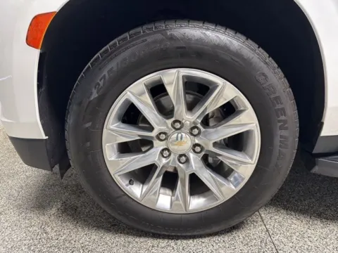 More photos of 2023 Chevrolet Suburban Premier at Seay Motors, KY