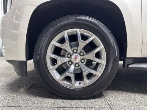 More photos of 2015 GMC Yukon SLT at Seay Motors, KY