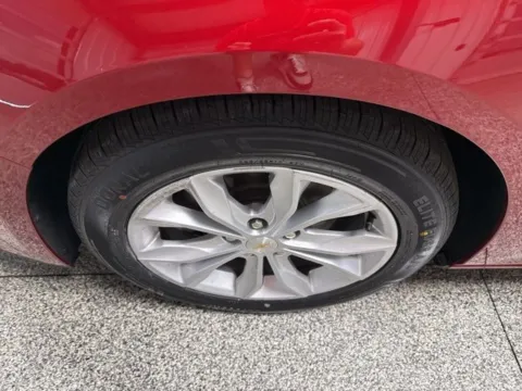 More photos of 2024 Chevrolet Malibu LT at Seay Motors, KY