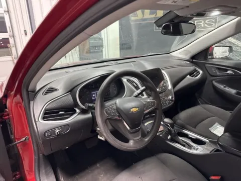 More photos of 2024 Chevrolet Malibu LT at Seay Motors, KY