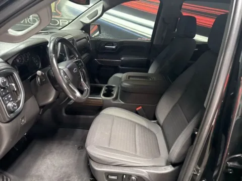 More photos of 2021 Chevrolet Silverado 1500 RST at Seay Motors, KY