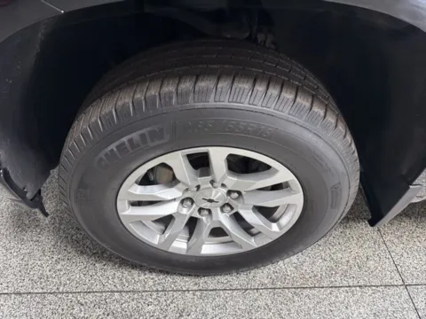 Another view of 2021 Chevrolet Silverado 1500 RST for sale in Mayfield, KY at Seay Motors