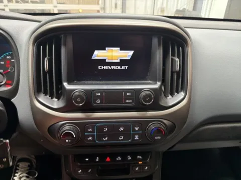More photos of 2021 Chevrolet Colorado Z71 at Seay Motors, KY