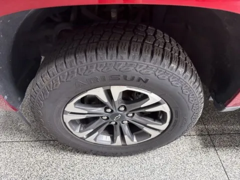 Another view of 2021 Chevrolet Colorado Z71 for sale in Mayfield, KY at Seay Motors