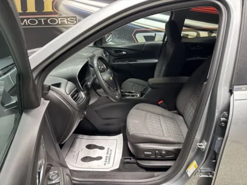 More photos of 2023 Chevrolet Equinox LT at Seay Motors, KY
