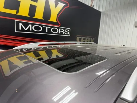 More photos of 2023 INFINITI QX80 LUXE at Seay Motors, KY