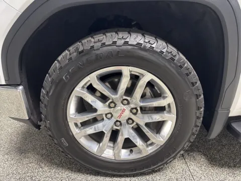 More photos of 2020 GMC Sierra 1500 SLT at Seay Motors, KY