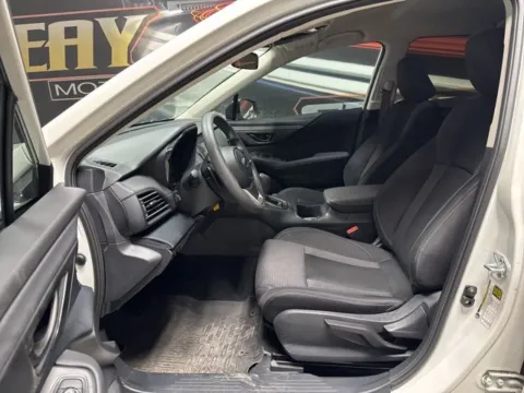 More photos of 2024 Subaru Outback 2.5i at Seay Motors, KY