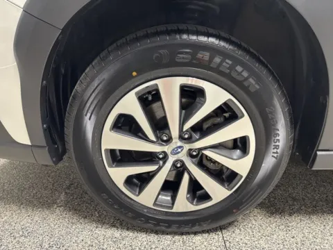 More photos of 2024 Subaru Outback 2.5i at Seay Motors, KY