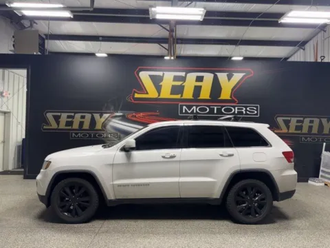 Photos of 2013 Jeep Grand Cherokee Laredo for sale in Mayfield, KY at Seay Motors