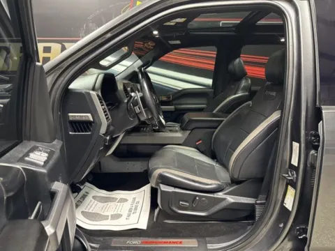 More photos of 2018 Ford F-150 Raptor at Seay Motors, KY