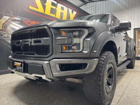 Photos of 2018 Ford F-150 Raptor for sale in Mayfield, KY at Seay Motors