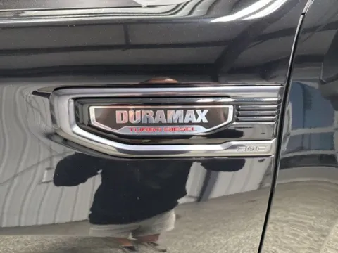 More photos of 2023 GMC Sierra 1500 AT4 at Seay Motors, KY