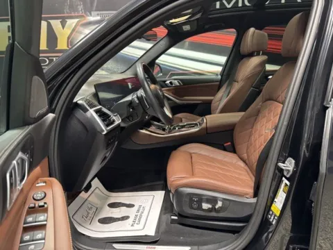 More photos of 2024 BMW X5 xDrive40i at Seay Motors, KY
