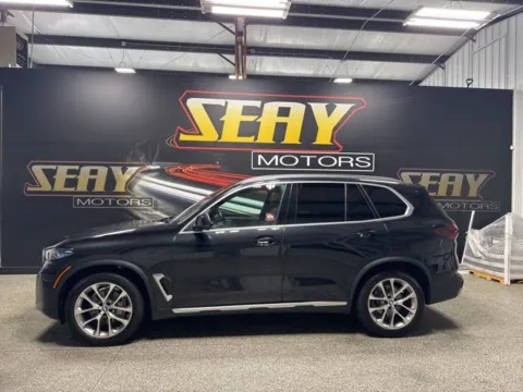 Another view of 2024 BMW X5 xDrive40i for sale in Mayfield, KY at Seay Motors