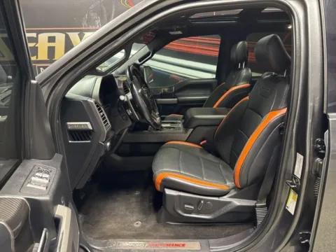 More photos of 2018 Ford F-150 Raptor at Seay Motors, KY