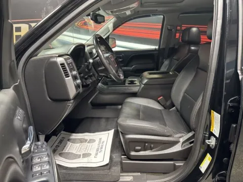 More photos of 2017 GMC Sierra 1500 SLT at Seay Motors, KY