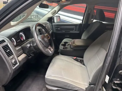 More photos of 2021 Ram 1500 Classic SLT at Seay Motors, KY