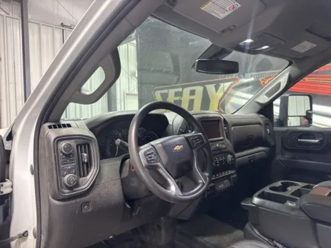 More photos of 2023 Chevrolet Silverado 3500HD Work Truck at Seay Motors, KY