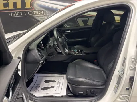 More photos of 2022 Kia Stinger GT-Line at Seay Motors, KY