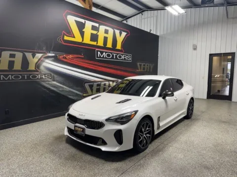 White 2022 Kia Stinger GT-Line for sale in Mayfield, KY