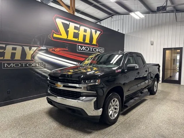 Black 2020 Chevrolet Silverado 1500 LT for sale in Mayfield, KY