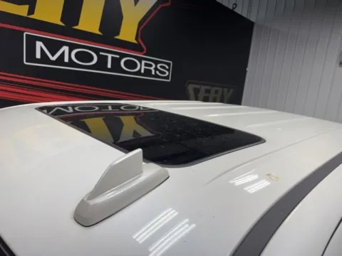 More photos of 2017 GMC Sierra 1500 Denali at Seay Motors, KY