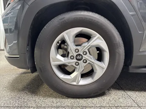 Another view of 2022 Hyundai Tucson SEL for sale in Mayfield, KY at Seay Motors