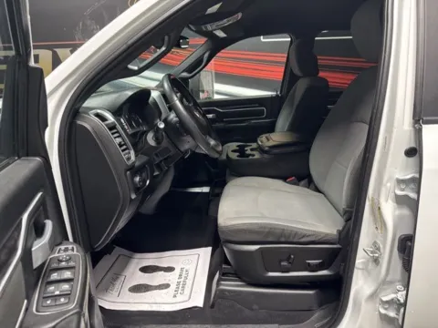 More photos of 2024 Ram 2500 Big Horn at Seay Motors, KY