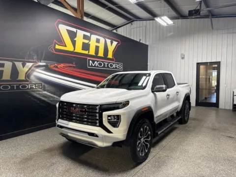 White 2023 GMC Canyon Denali for sale in Mayfield, KY