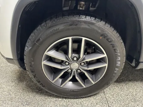 More photos of 2018 Jeep Grand Cherokee Limited at Seay Motors, KY