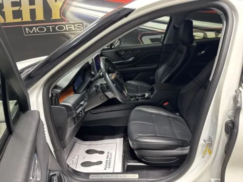 More photos of 2022 Lincoln Corsair Reserve at Seay Motors, KY